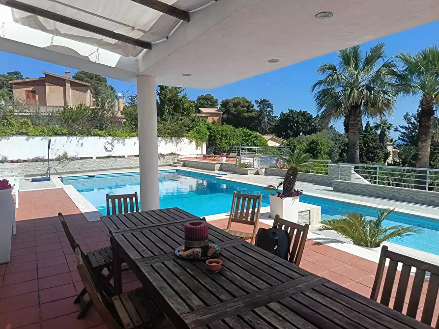 Immagine 47 di Villa in vendita  a Altavilla Milicia