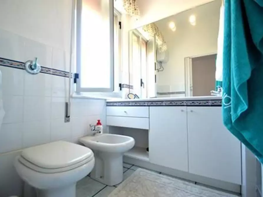 Immagine 14 di Villetta a schiera in affitto  a Castellammare Del Golfo