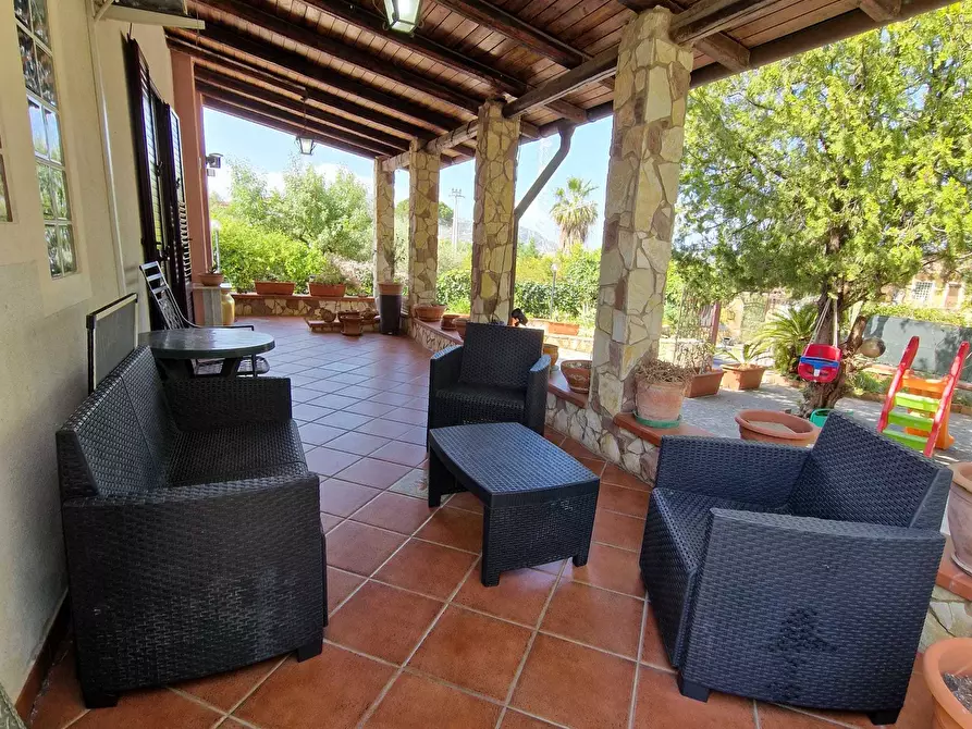 Immagine 13 di Casa indipendente in vendita  a Misilmeri