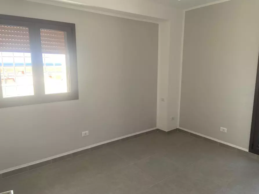 Immagine 13 di Trilocale in vendita  a Cinisi