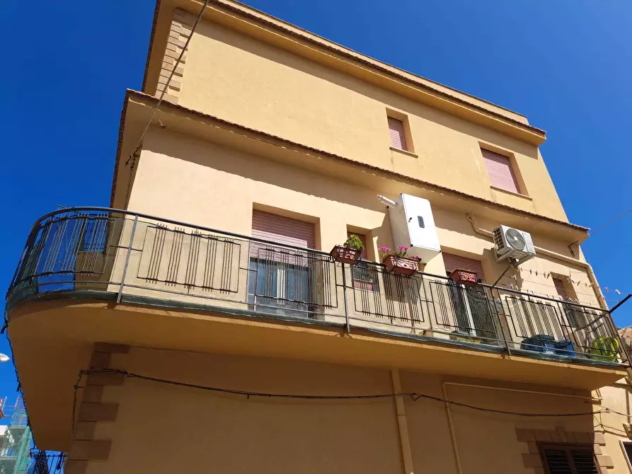 Immagine 31 di Trilocale in vendita  a Balestrate