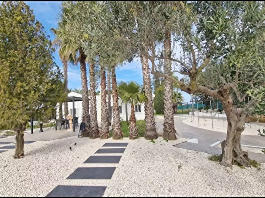 Immagine 26 di Villa in vendita  a Partinico