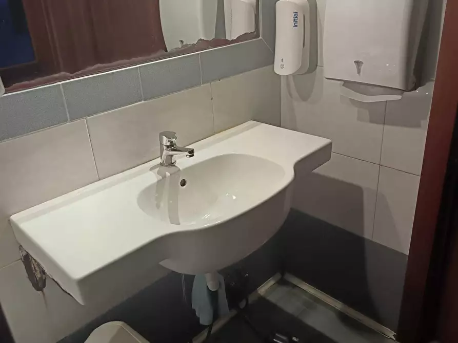 Immagine 46 di Bar / Ristorante in vendita  a Palermo