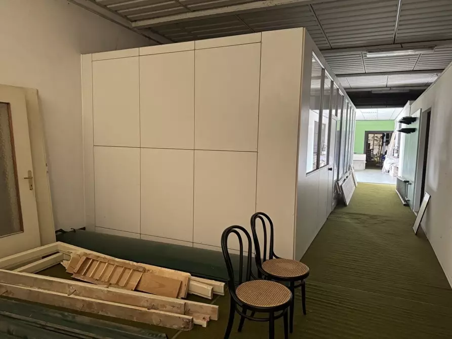 Immagine 23 di Capannone industriale in vendita  a Caselle Landi