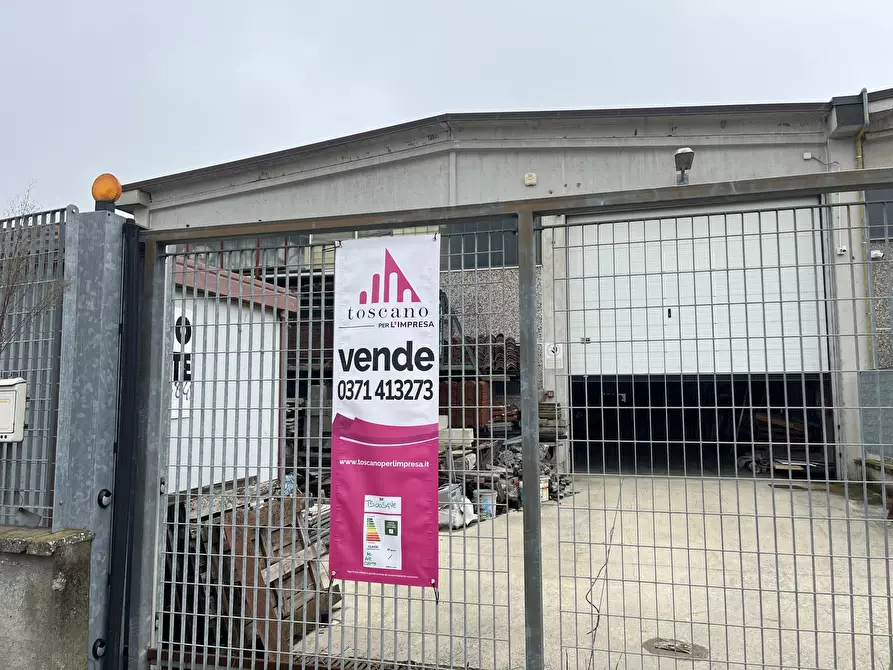 Immagine 2 di Capannone industriale in vendita  in Loc. Prado - Strada Paiola a Cura Carpignano