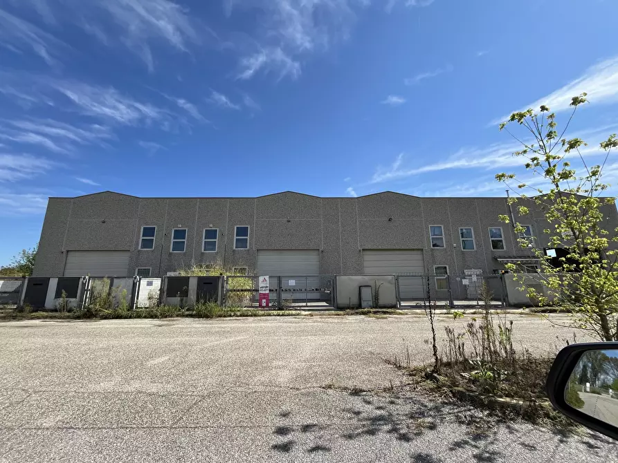 Immagine 9 di Capannone industriale in vendita  in Dossino 31 a Cura Carpignano