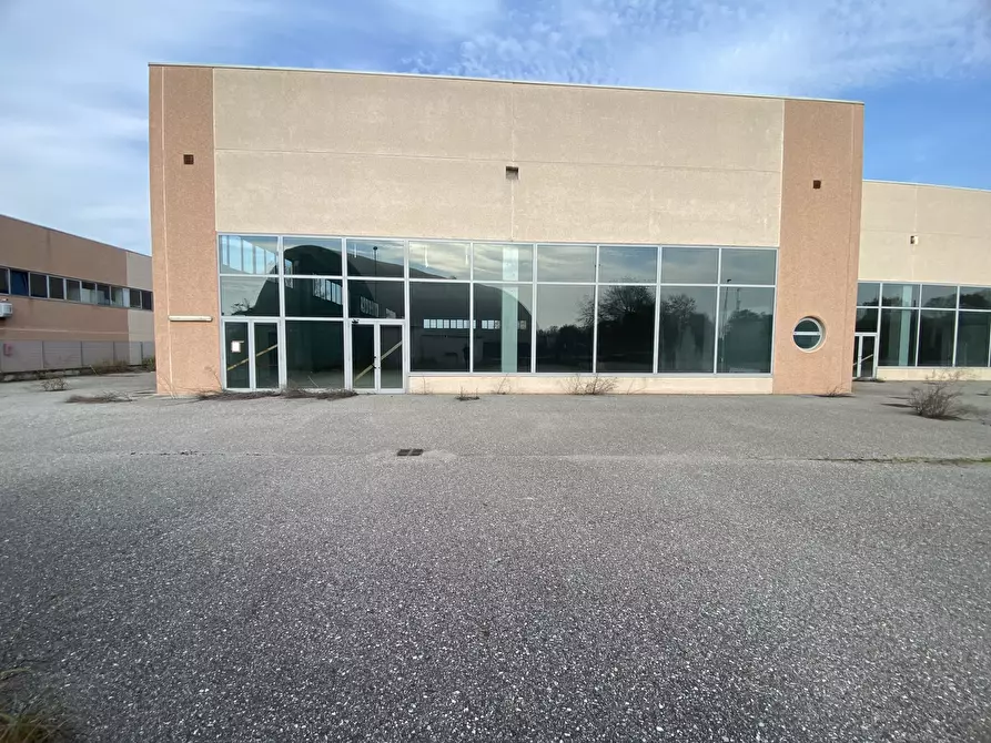 Immagine 5 di Capannone industriale in vendita  in via don milani 2 a Guardamiglio