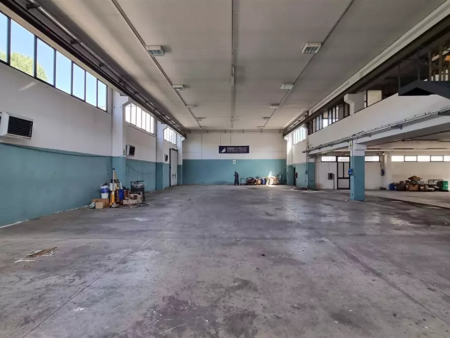 Immagine 2 di Capannone industriale in vendita  in Via G. Curioni 4 a Galgagnano
