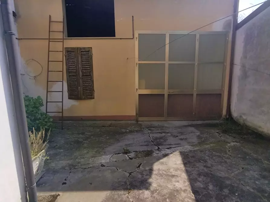 Immagine 6 di Casa indipendente in vendita  in VIA GIOVANNI CADOLINI 48 a Rivarolo Del Re Ed Uniti