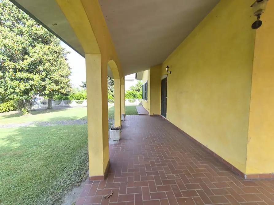 Immagine 6 di Villa in vendita  in Via Valletta 29 a Casalmaggiore