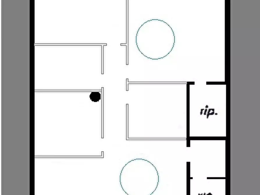 Immagine 2 di Locale commerciale in vendita  a Rovigo