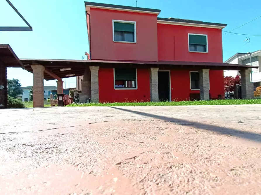 Immagine 22 di Casa indipendente in vendita  a Rovigo