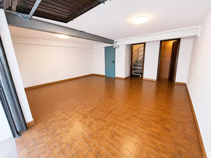 Immagine 18 di Appartamento in vendita  a Rovigo
