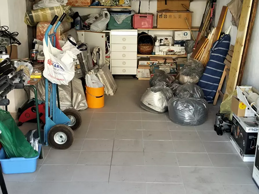 Immagine 50 di Trilocale in vendita  in Via Padre Semeria 466 a San Remo