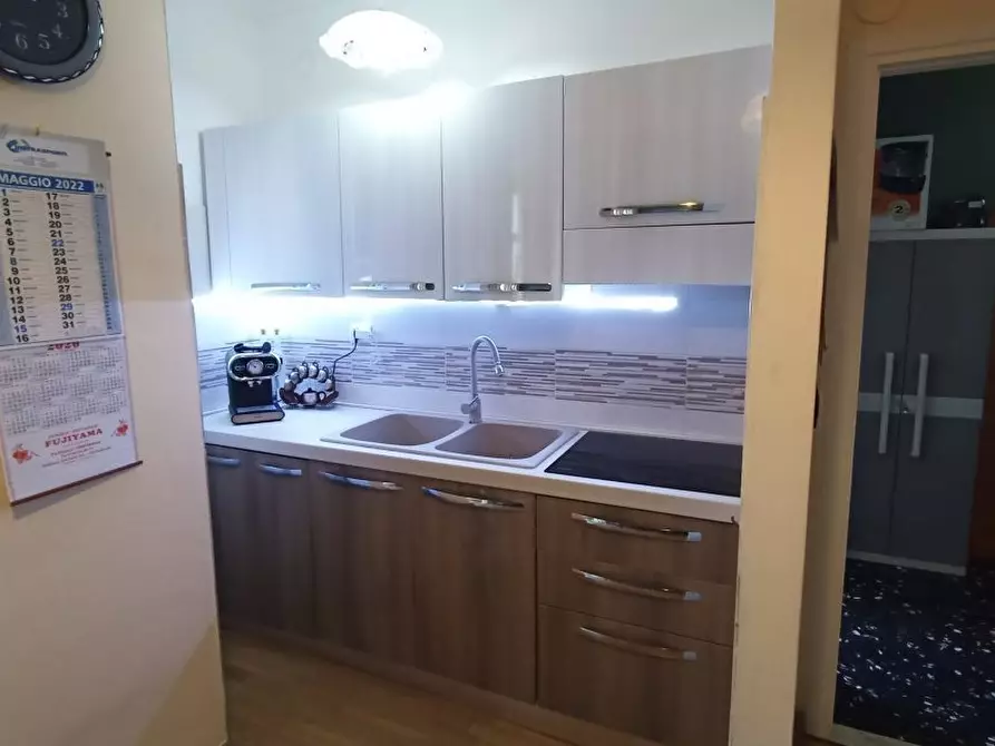 Immagine 12 di Bilocale in vendita  in Via Galileo Galilei a San Remo