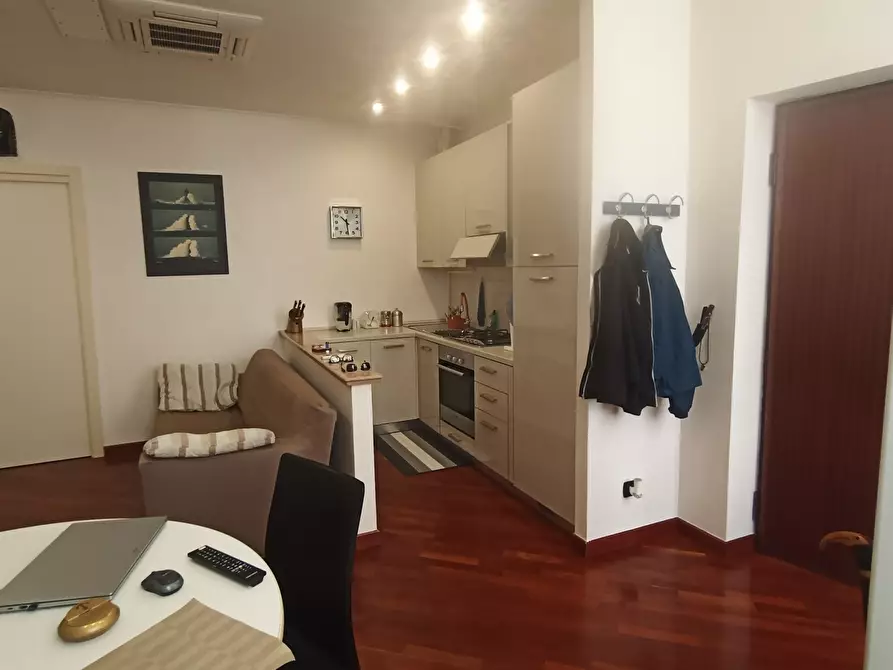 Immagine 3 di Trilocale in vendita  a San Remo