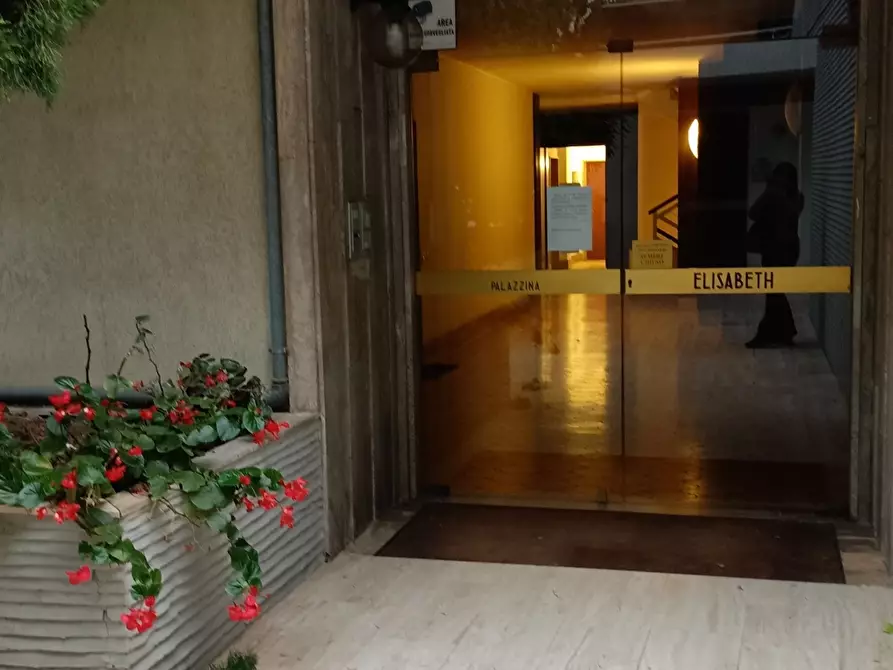 Immagine 21 di Monolocale in vendita  a San Remo