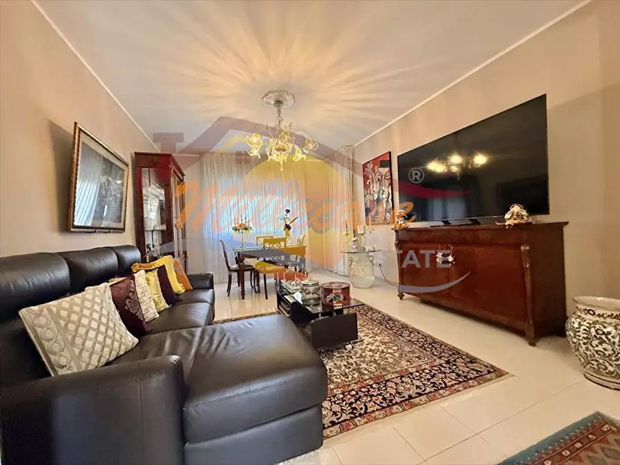 Immagine 21 di Pentalocale in vendita  in VIA ACHILLE ADORNO a Siracusa