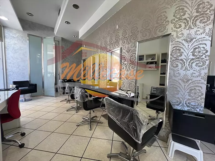 Immagine 18 di Locale commerciale in vendita  in VIALE TICA a Siracusa