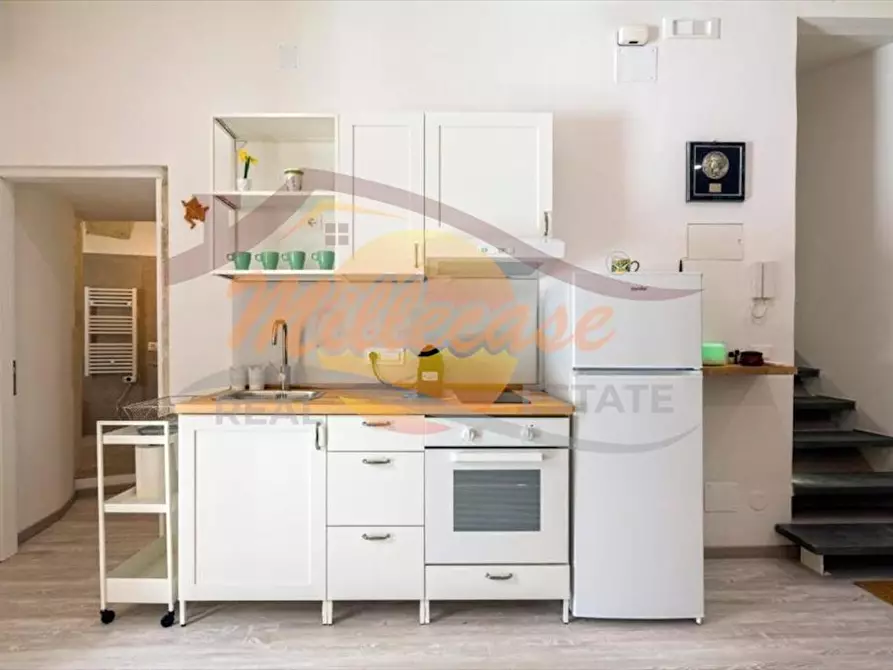 Immagine 27 di Bilocale in vendita  in Via Saverio Landolina a Siracusa