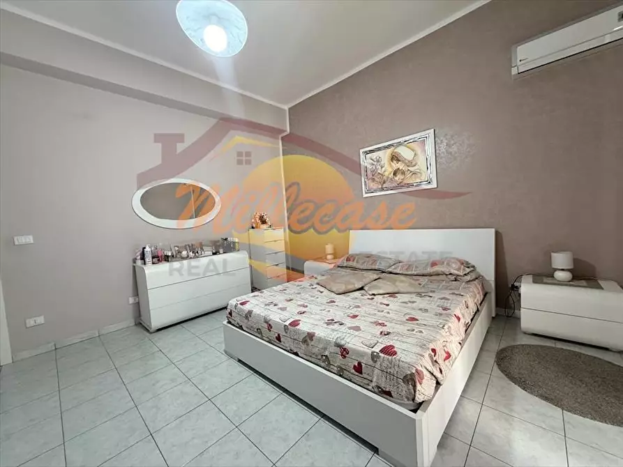 Immagine 12 di Trilocale in affitto  in VIALE ZECCHINO a Siracusa