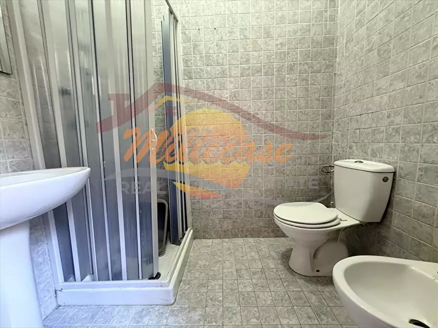 Immagine 8 di Bilocale in vendita  in Via Francesco Accolla a Siracusa