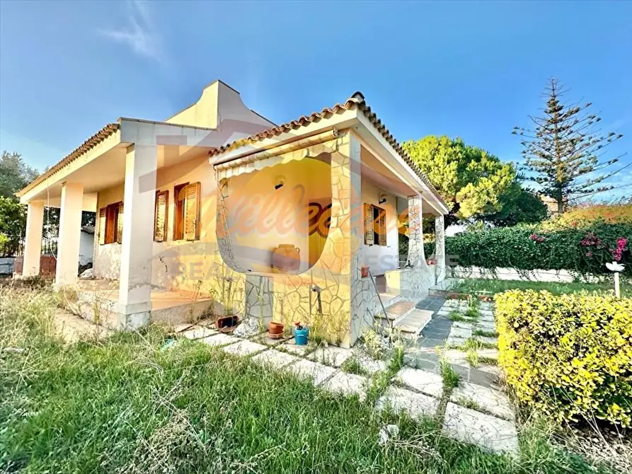 Immagine 24 di Villa in vendita  in VIA ISOLE MOLUCCHE a Siracusa