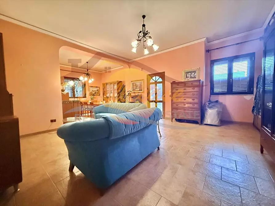 Immagine 2 di Casa bifamiliare in vendita  in Via Rimini a Siracusa