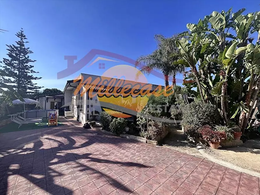 Immagine 8 di Villa in vendita  in VIA DEL LUCCIO a Siracusa