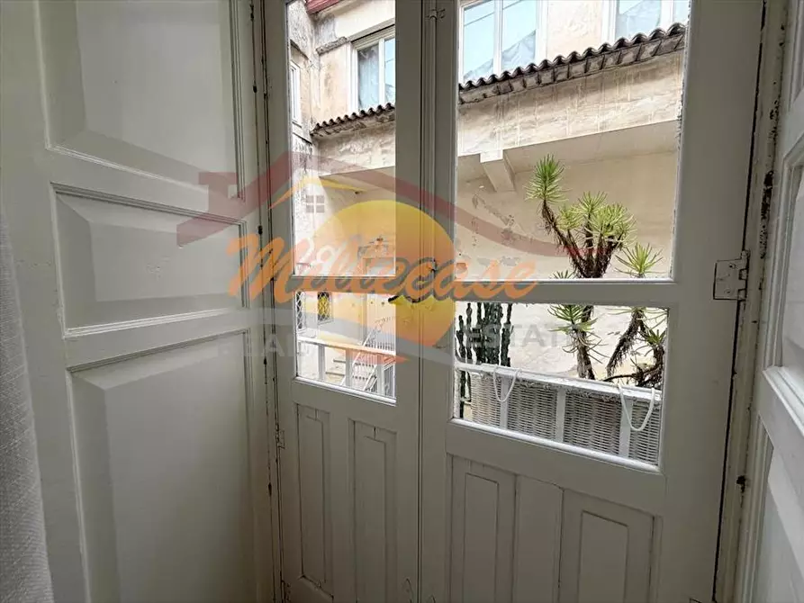 Immagine 13 di Bilocale in vendita  in Via Saverio Landolina a Siracusa