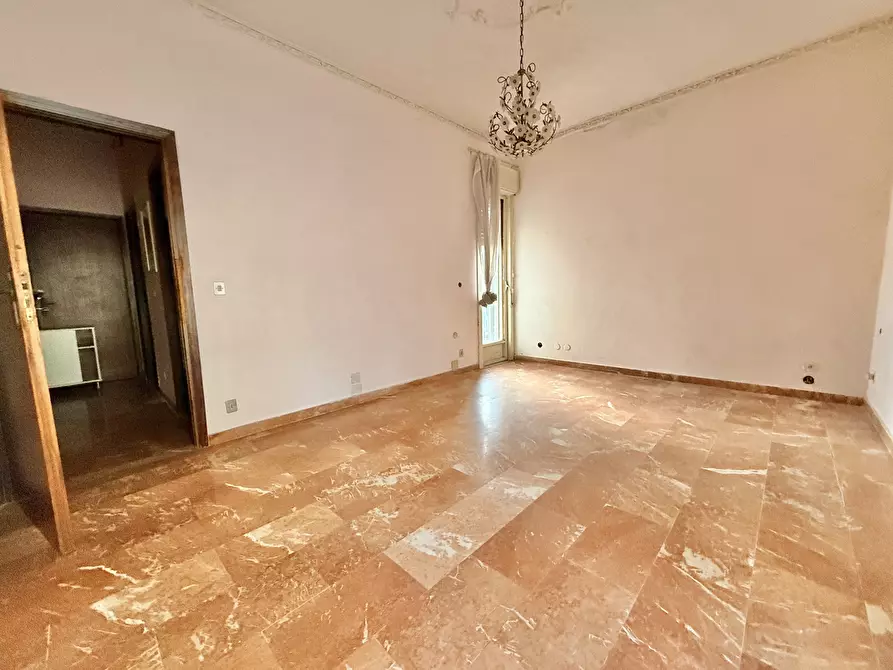 Immagine 23 di Villa in vendita  in VIA AVOLA a Siracusa