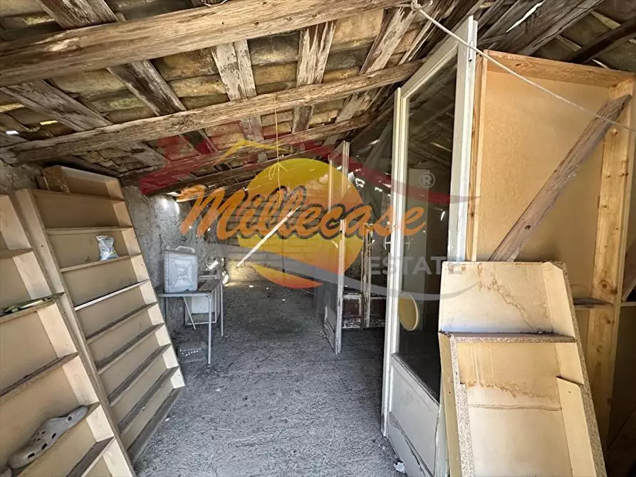Immagine 8 di Rustico / casale in vendita  in VIA LUIGI MONTI a Siracusa