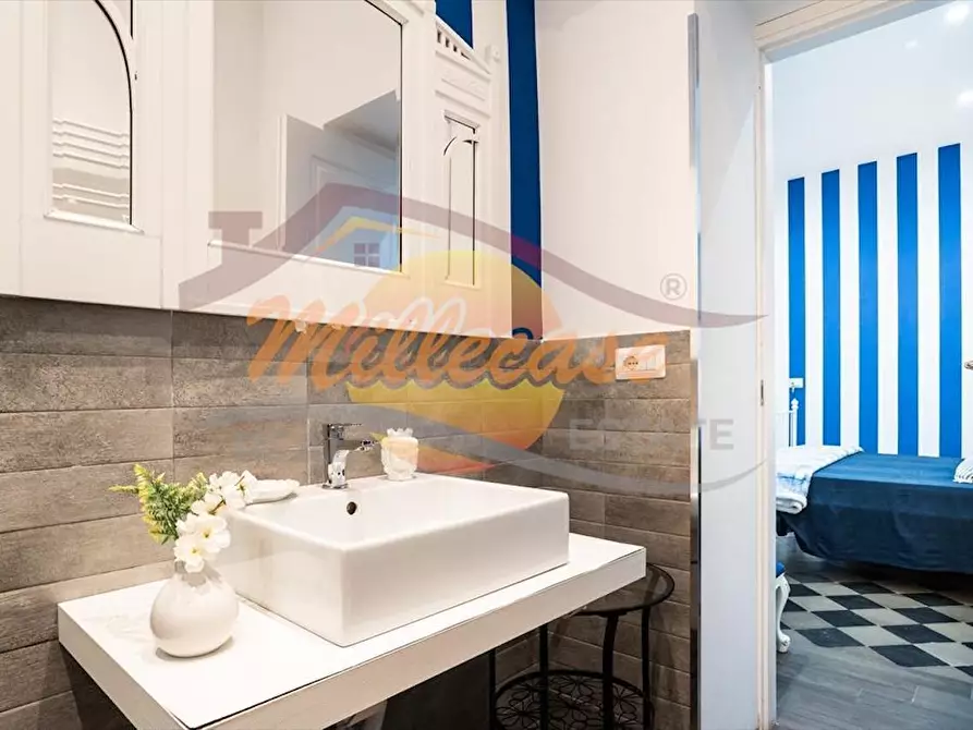 Immagine 10 di Trilocale in vendita  in PRESSI CORSO MATTEOTTI a Siracusa