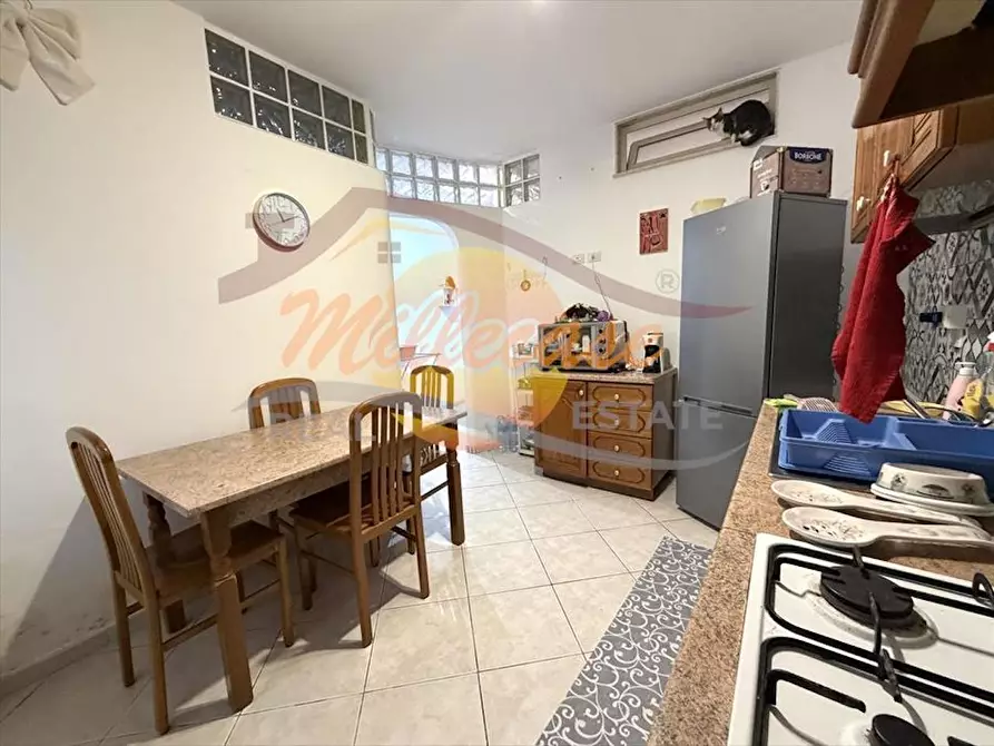 Immagine 3 di Trilocale in vendita  in VIA MONTEFORTE a Siracusa