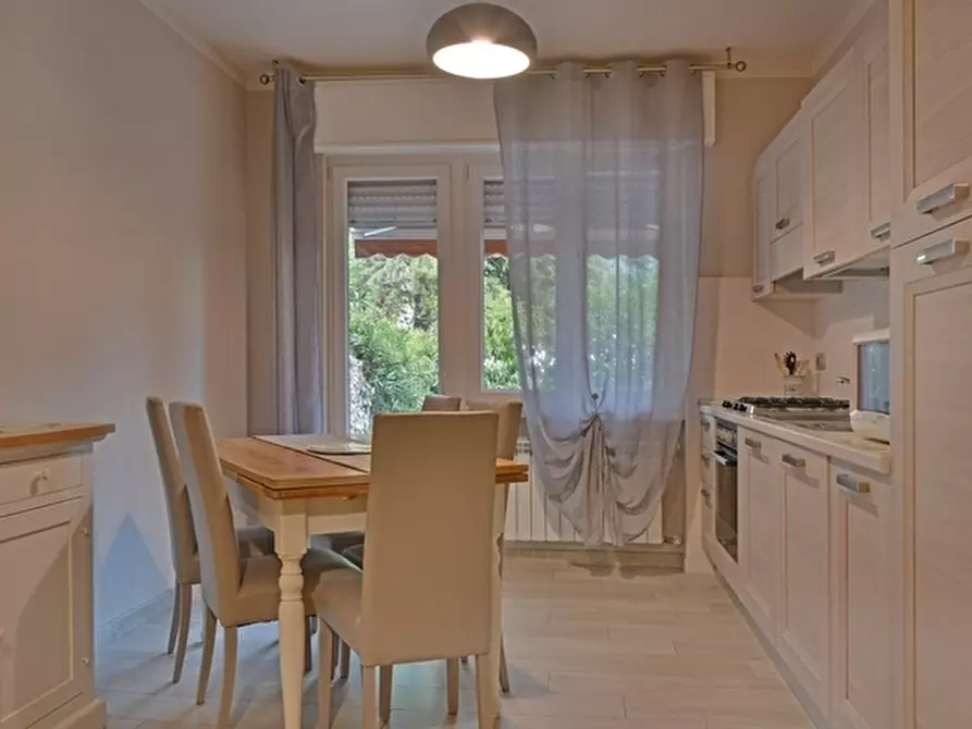 Immagine 32 di Trilocale in affitto  in Viale Europa 5 a San Bartolomeo Al Mare