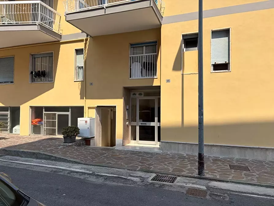 Immagine 44 di Trilocale in vendita  in Via Sicilia 37 a San Bartolomeo Al Mare