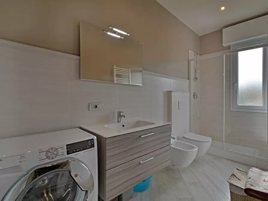 Immagine 26 di Trilocale in vendita  in Via Ville Nuove a Diano Marina