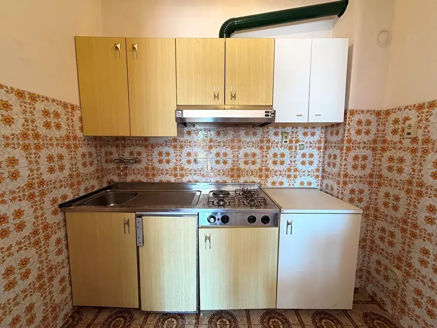 Immagine 46 di Bilocale in vendita  in Piazza XXV Aprile 6 a San Bartolomeo Al Mare