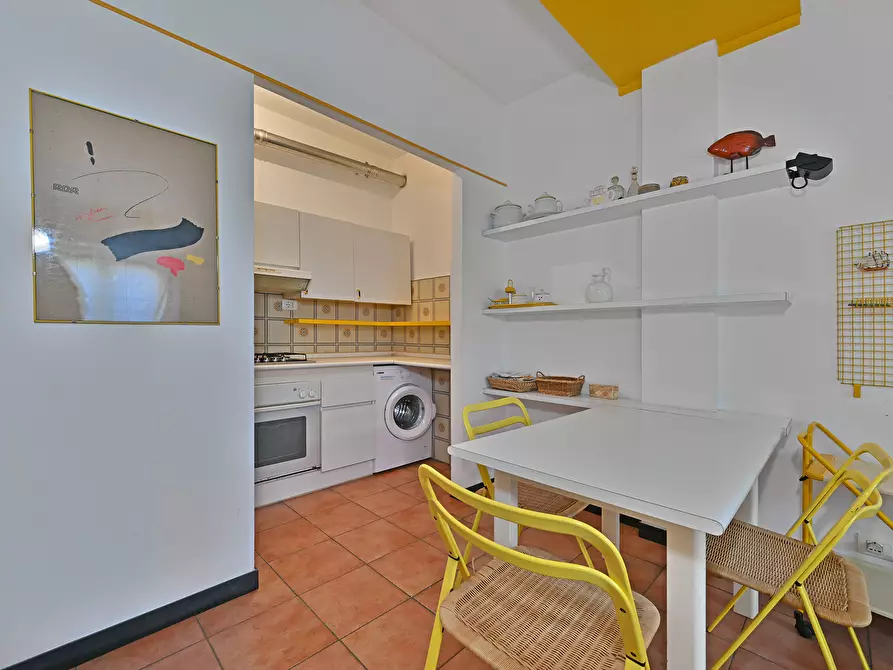 Immagine 8 di Bilocale in vendita  in Piazza Sant'Anna 1 a San Bartolomeo Al Mare