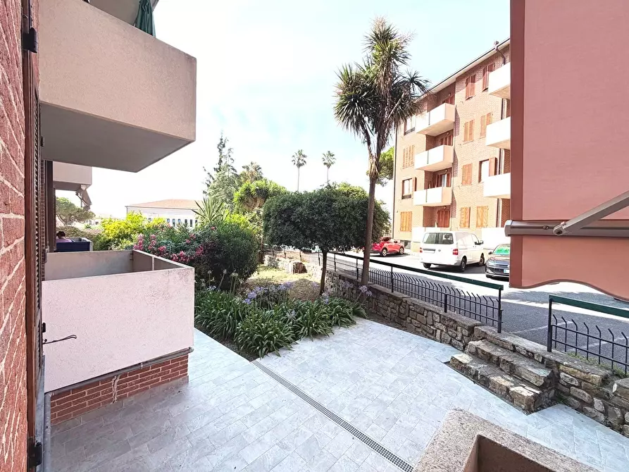 Immagine 6 di Bilocale in vendita  in Via del Carrubo 6 a San Bartolomeo Al Mare