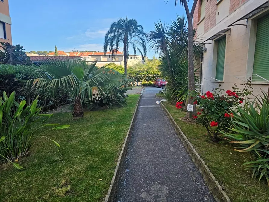 Immagine 5 di Trilocale in vendita  in Via Aurelia 84 a San Bartolomeo Al Mare