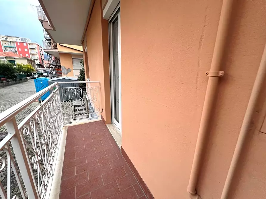 Immagine 45 di Bilocale in affitto  in Via Lungofiume 12 a San Bartolomeo Al Mare