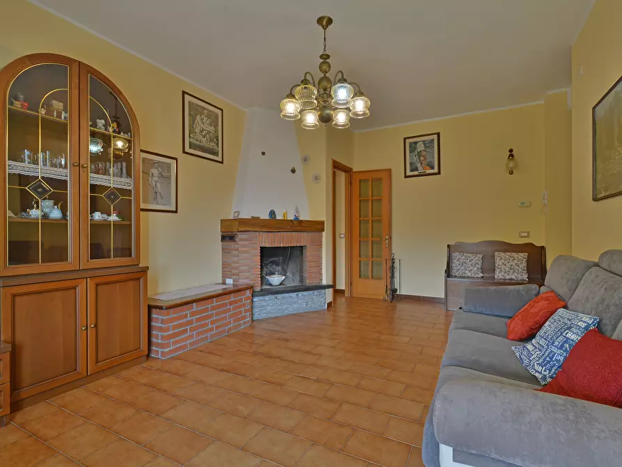 Immagine 7 di Quadrilocale in vendita  in Via Michele Albavera 5 a San Bartolomeo Al Mare