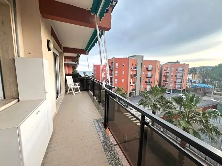 Immagine 65 di Trilocale in affitto  in Via della Resistenza a San Bartolomeo Al Mare