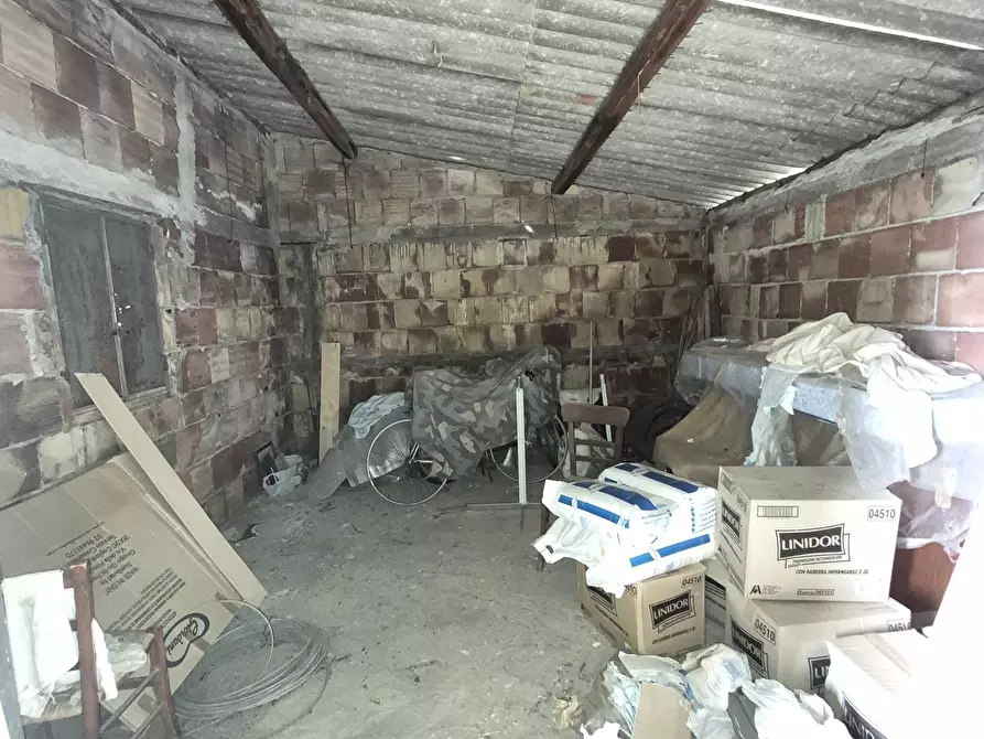 Immagine 17 di Porzione di casa in vendita  in Via Canneto Morelli a Lamezia Terme