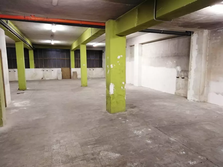 Immagine 3 di Laboratorio in affitto  in Corso Bramante 59 a Torino