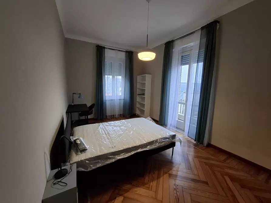 Immagine 14 di Stanza singola in affitto  in VIA RIBET 5 a Torino