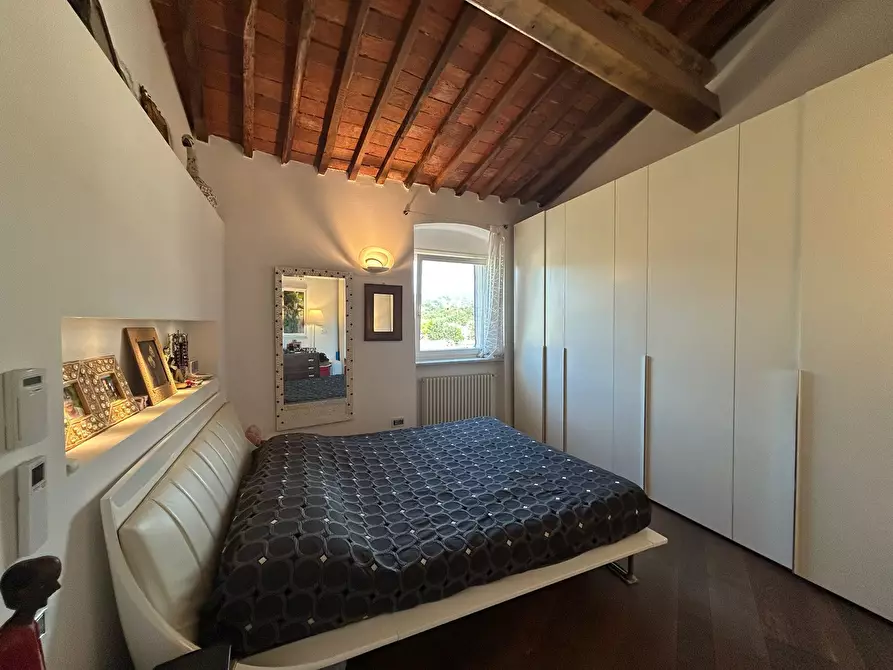 Immagine 32 di Attico in vendita  a Sarzana