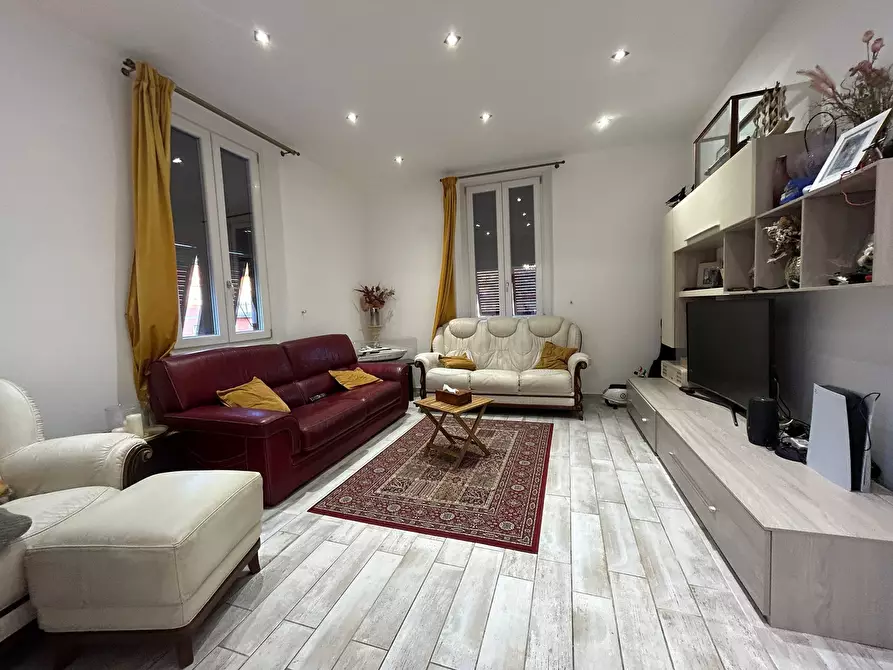 Immagine 12 di Quadrilocale in vendita  a Sarzana