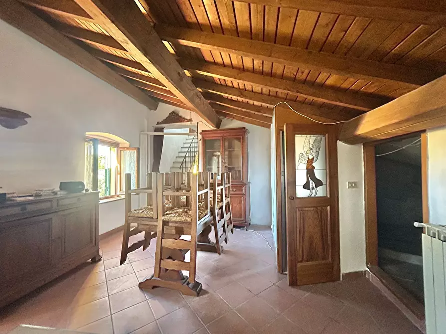 Immagine 8 di Quadrilocale in vendita  a Sarzana